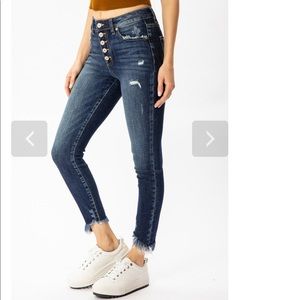KanCan High Rise Ankle Skinny Jeans. Size 5/26